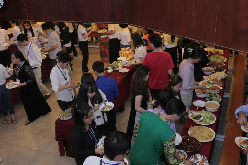 Delegates at the dinner buffet