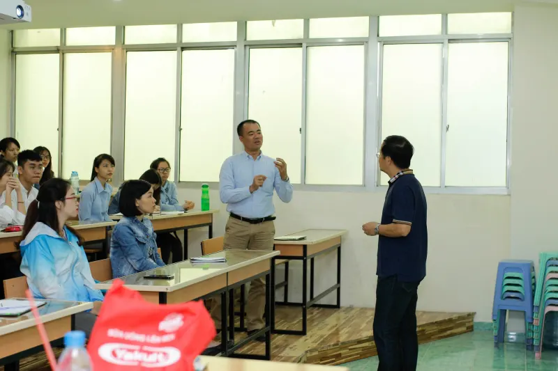 Speakers addressing the class